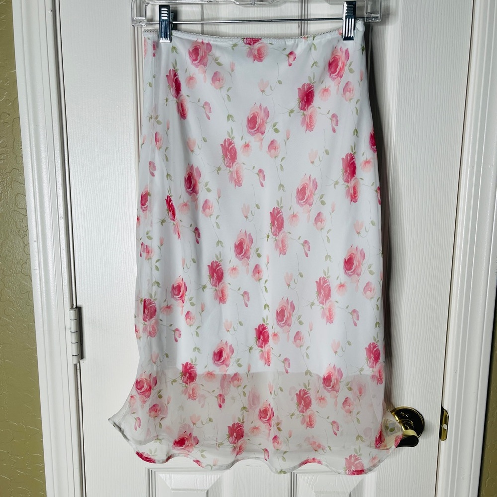 💥Hot Deal💥 Floral Midi Skirt in Pink and White